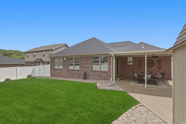 6888 Cottage Lane, Newburgh, IN 47630