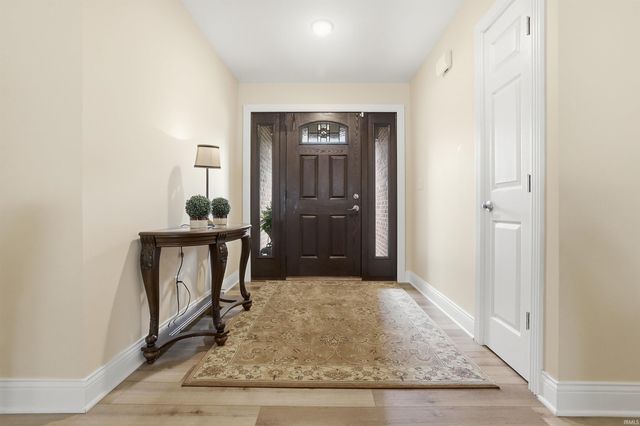6888 Cottage Lane, Newburgh, IN 47630