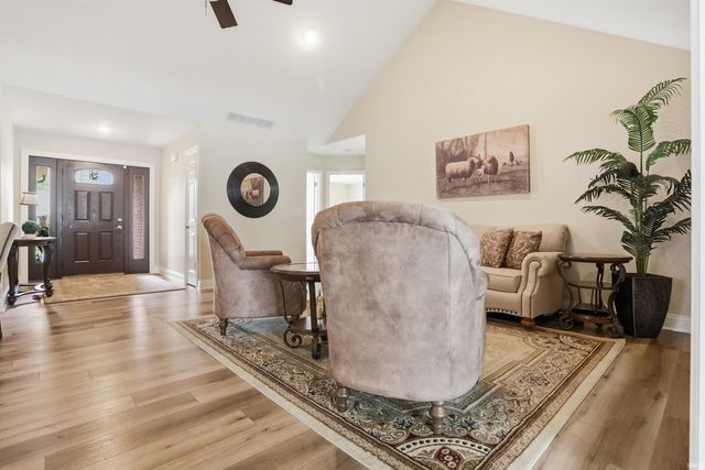 6888 Cottage Lane, Newburgh, IN 47630