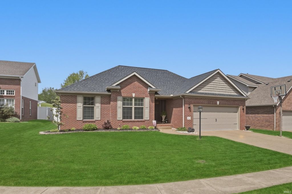6888 Cottage Lane, Newburgh, IN 47630