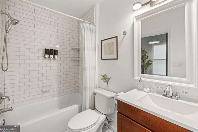 66 Howell Street NE, Atlanta, GA 30312