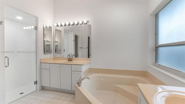 8688 Via Ancho Rd 0, Boca Raton, FL 33433