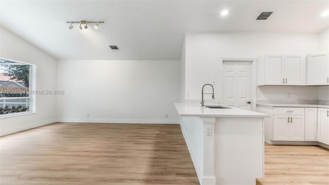 8688 Via Ancho Rd 0, Boca Raton, FL 33433