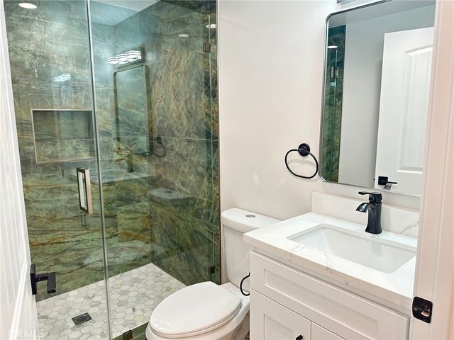7321 Darby, Reseda, CA 91335