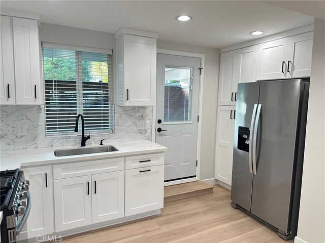 7321 Darby, Reseda, CA 91335
