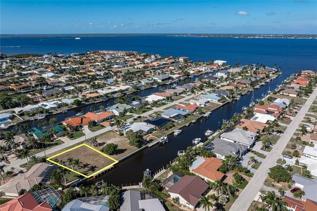 80 OCEAN DRIVE, Punta Gorda, FL 33950