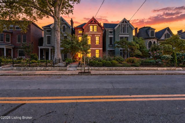 1335 S 1st St 2, Louisville, KY 40208