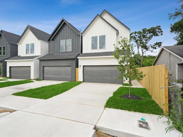 7420 Maxroy Street, Houston, TX 77088