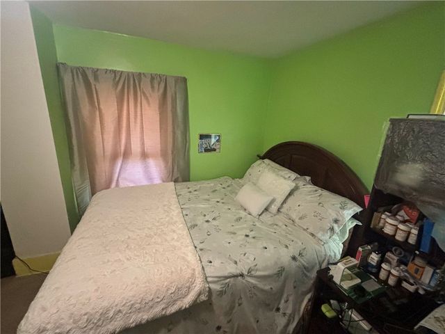 150 S Kensington Place, Springfield, OH 45504