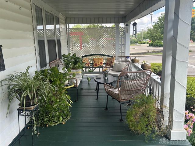 150 S Kensington Place, Springfield, OH 45504