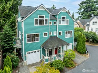 346 Wyatt Way NE #10, Bainbridge Island, WA 98110