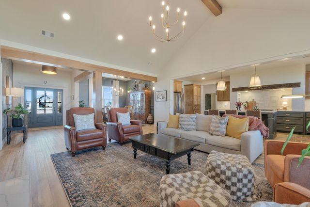 5606 HILLSTONE Avenue, Amarillo, TX 79118