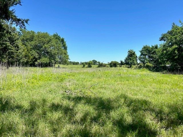 218 Fm 488, Fairfield, TX 75840