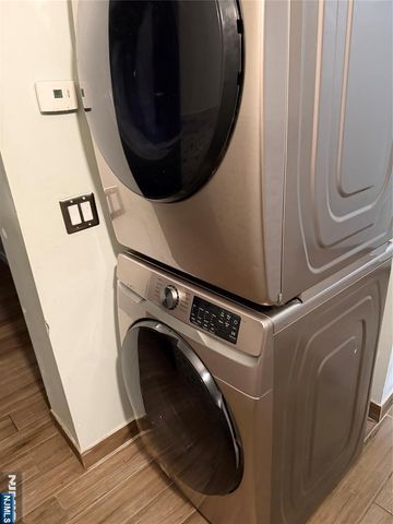 26 River Edge Road, River Edge, NJ 07661