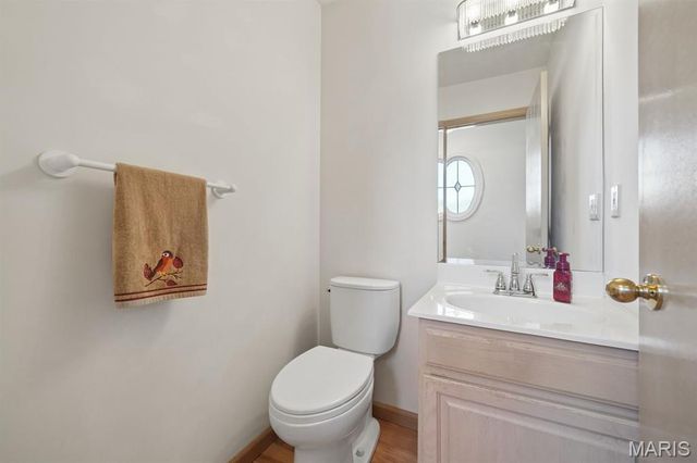 2136 Riding Spur Drive, Maryland Heights, MO 63146