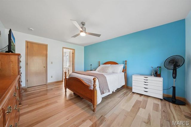 2136 Riding Spur Drive, Maryland Heights, MO 63146