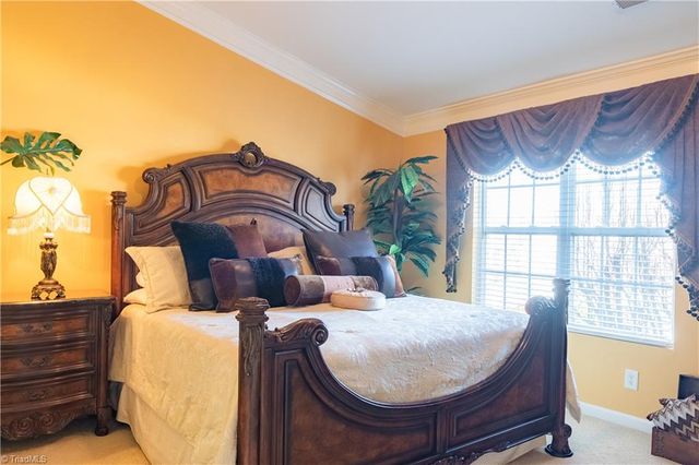 3809 Parkway Vista Road, Greensboro, NC 27409