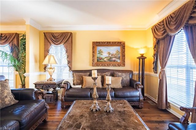 3809 Parkway Vista Road, Greensboro, NC 27409