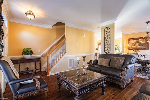 3809 Parkway Vista Road, Greensboro, NC 27409