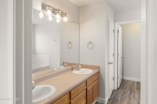 805 Divot Drive, Fernley, NV 89408