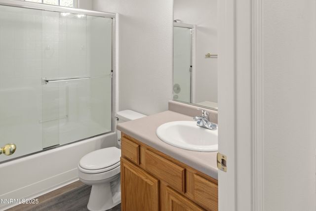 805 Divot Drive, Fernley, NV 89408