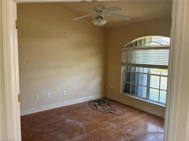 2810 NW 14th TER, Cape Coral, FL 33993