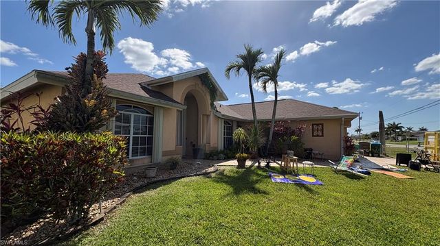 2810 NW 14th TER, Cape Coral, FL 33993