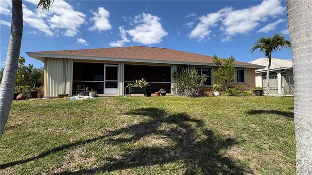 2810 NW 14th TER, Cape Coral, FL 33993