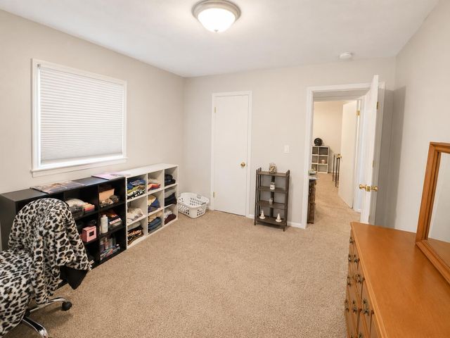 597 Meadowbrook Lane, Harrodsburg, KY 40330