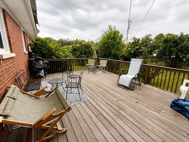 597 Meadowbrook Lane, Harrodsburg, KY 40330