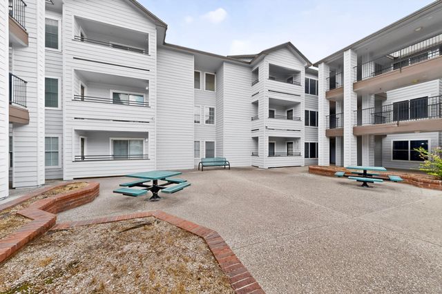 501 W 26th ST 224, Austin, TX 78705