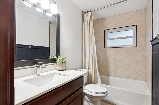 10016 BRIDLEWOOD AVENUE, Orlando, FL 32825