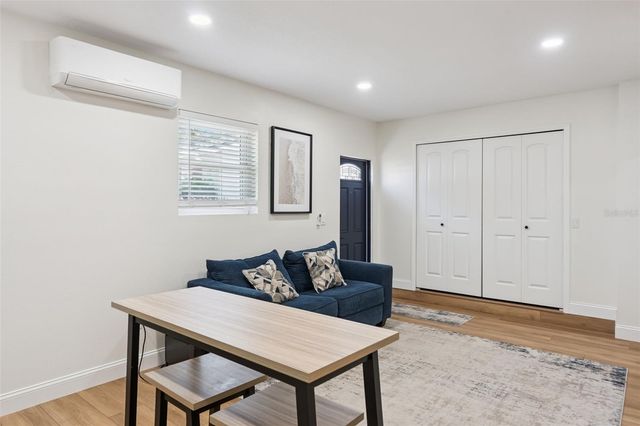 10016 BRIDLEWOOD AVENUE, Orlando, FL 32825