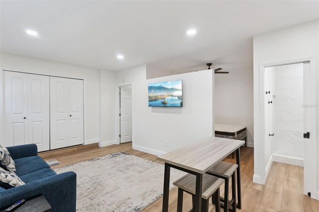 10016 BRIDLEWOOD AVENUE, Orlando, FL 32825