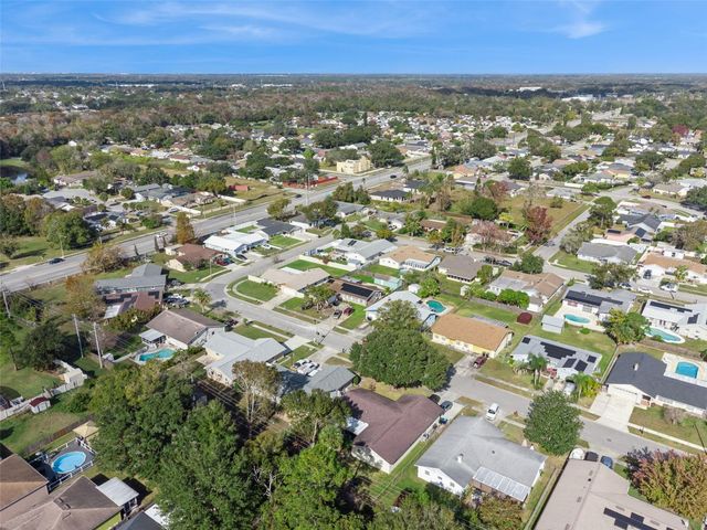 10016 BRIDLEWOOD AVENUE, Orlando, FL 32825