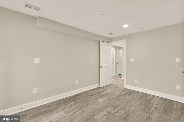 2228 KEARNY ST NE, Washington, DC 20018