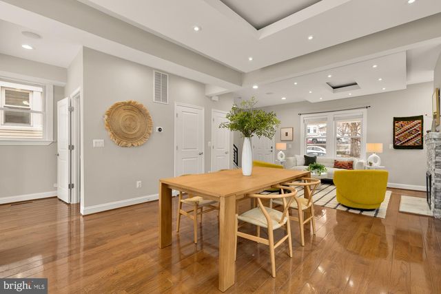 2228 KEARNY ST NE, Washington, DC 20018