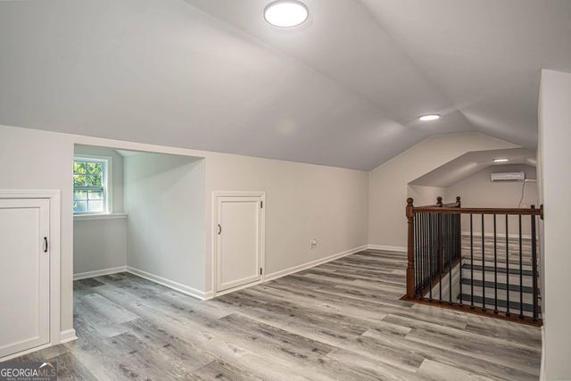 610 Glenforest Road, Sandy Springs, GA 30328