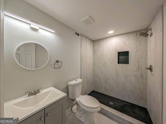 610 Glenforest Road, Sandy Springs, GA 30328