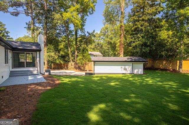 610 Glenforest Road, Sandy Springs, GA 30328