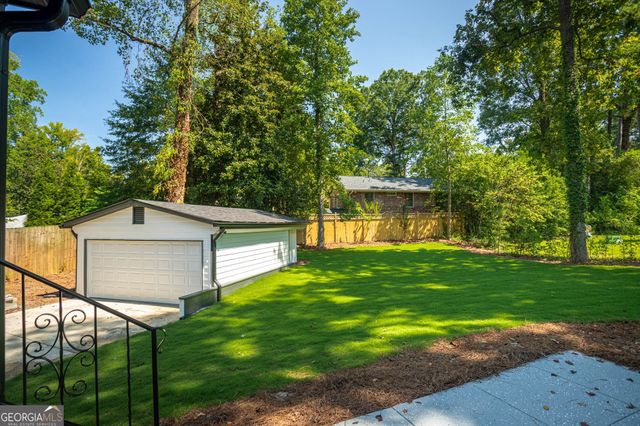 610 Glenforest Road, Sandy Springs, GA 30328