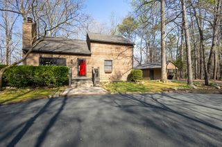 105 Woodmont Dr, Tullahoma, TN 37388