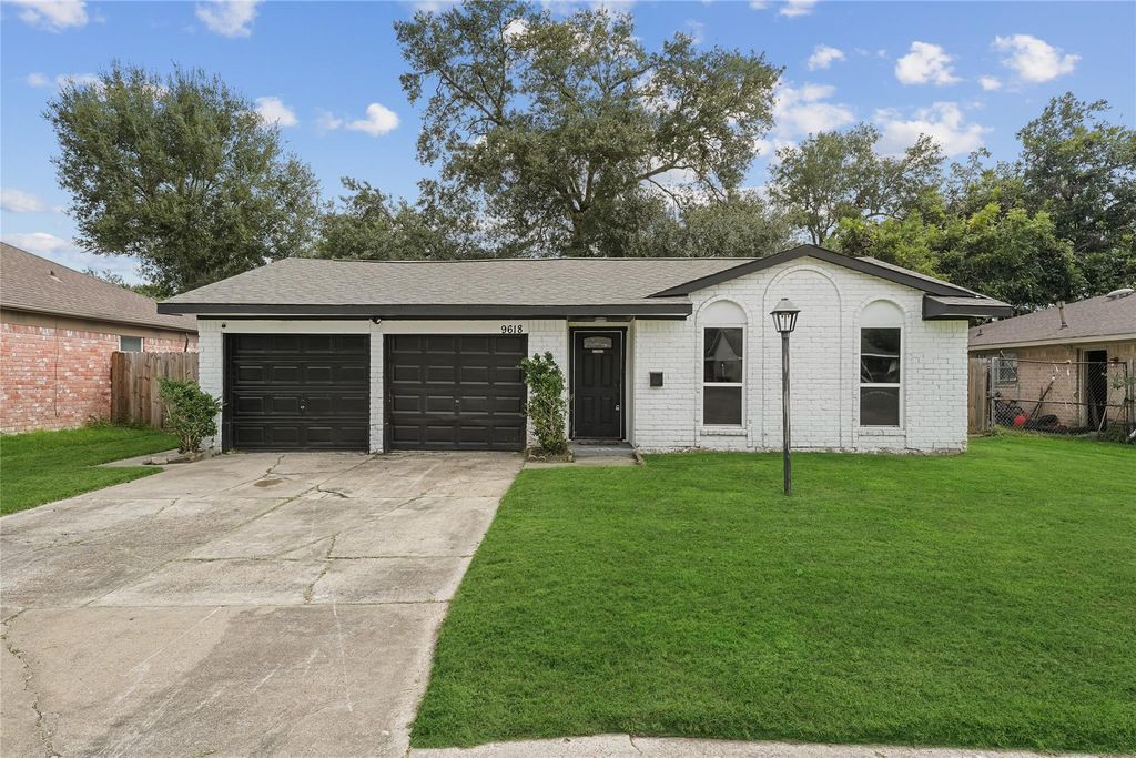 9618 Glenwood Forest Drive, Houston, TX 77078