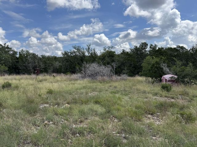 600 Summit PASS, San Marcos, TX 78666