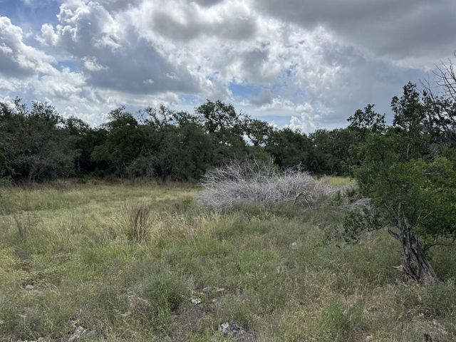 600 Summit PASS, San Marcos, TX 78666