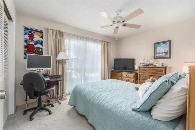 8805 SHOEMAKER LANE, Hudson, FL 34667