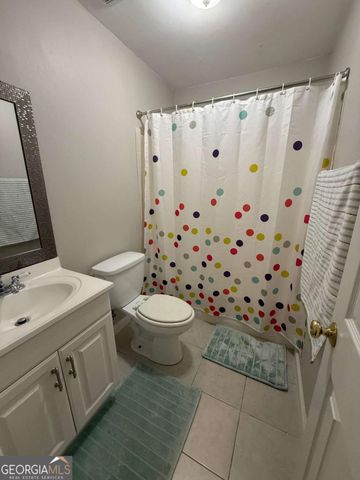 1137 Liberty Parkway NW, Atlanta, GA 30318