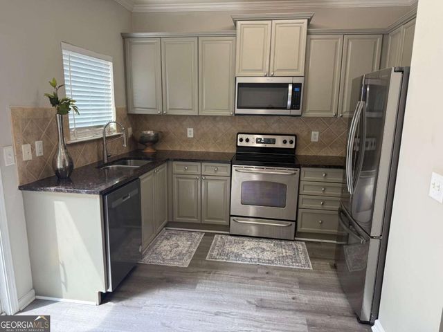 1137 Liberty Parkway NW, Atlanta, GA 30318