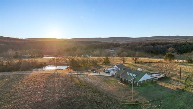 12145 Flowers Road, West Fork, AR 72774