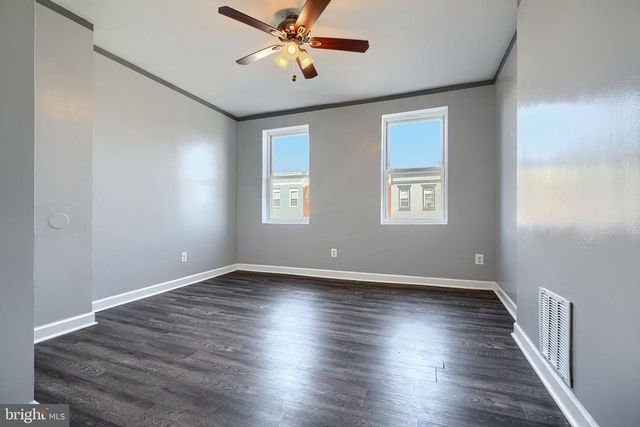 702 KENWOOD AVE, Baltimore, MD 21205